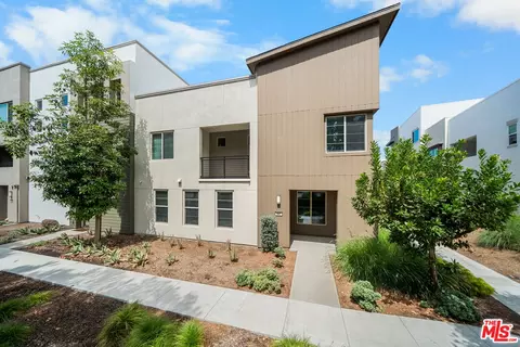 Other - 162 Novel, Irvine, CA 92618 photo 2 of 9