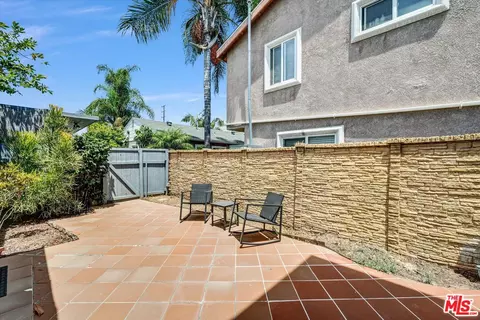 Exterior - 1610 E Carson St, Long Beach, CA 90807 photo 10 of 12