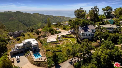 26166 Fairside Rd, Malibu, CA 90265 photo 1