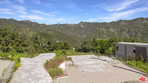26166 Fairside Rd, Malibu, CA 90265 photo 3