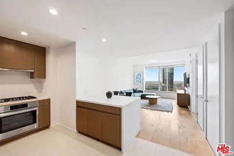 889 Francisco St #3401, Los Angeles, CA 90017