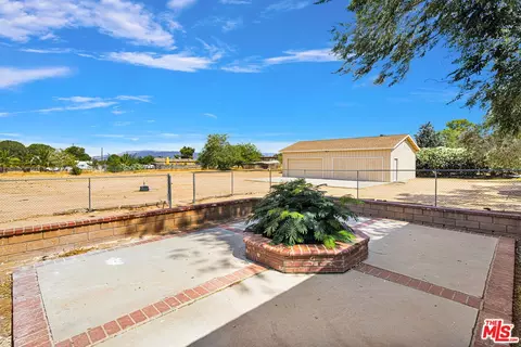 10609 8th Ave, Hesperia, CA 92345 photo 29