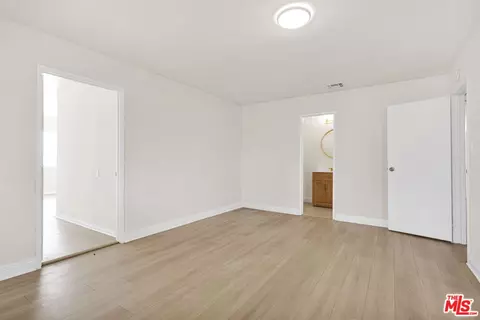 10609 8th Ave, Hesperia, CA 92345 photo 15