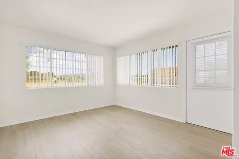 10609 8th Ave, Hesperia, CA 92345 photo 19