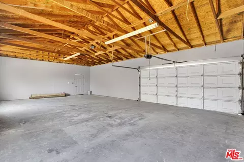 10609 8th Ave, Hesperia, CA 92345 photo 36