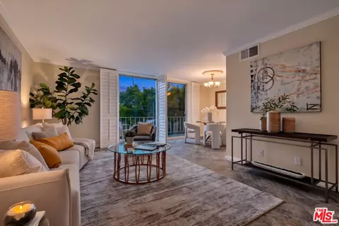 100 S Doheny Dr #402, Los Angeles, CA 90048