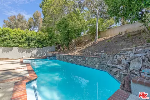 Exterior - 19 Rippling Strm, Irvine, CA 92603 photo 11 of 14