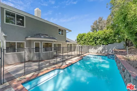 Exterior - 19 Rippling Strm, Irvine, CA 92603 photo 8 of 14
