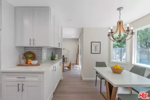 Dining - 19 Rippling Strm, Irvine, CA 92603 photo 3 of 4