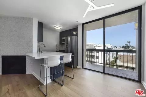 7320 Hawthorn Ave #319, Los Angeles, CA 90046