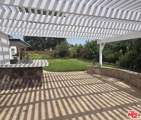 Exterior - 4242 Yukon Ave, Simi Valley, CA 93063 photo 6 of 11