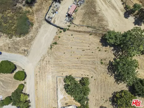 0 Hill St, Val Verde, CA 91384