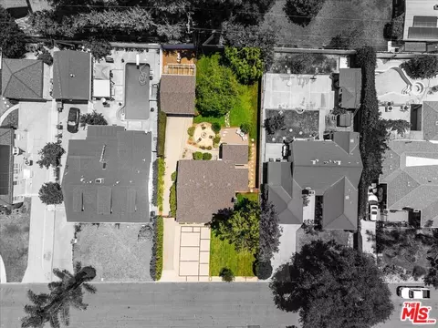 View/Area - 1770 Coolidge Ave, Altadena, CA 91001 photo 1 of 2