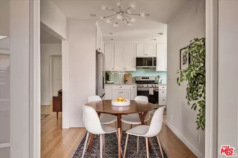 Dining - 1770 Coolidge Ave, Altadena, CA 91001 photo 2 of 3