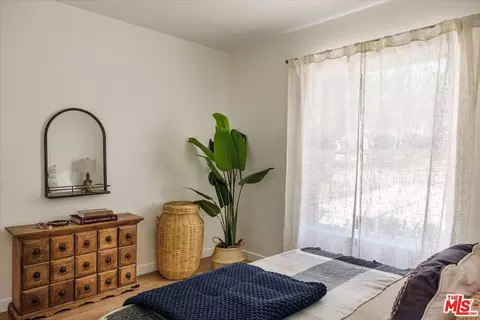 Bedroom - 1770 Coolidge Ave, Altadena, CA 91001 photo 4 of 4