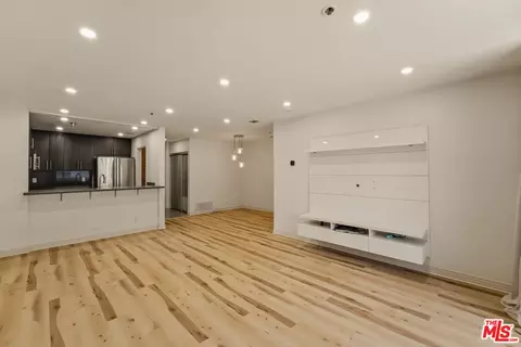 121 S Hope St #313, Los Angeles, CA 90012