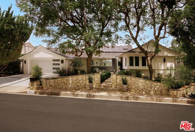 3571 Willowcrest Ave, Los Angeles, CA 91604