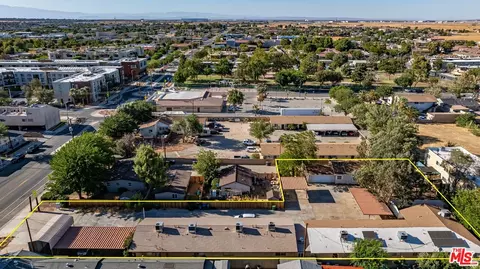 View/Area - 38110 10th St #E, Palmdale, CA 93550 photo 4 of 12