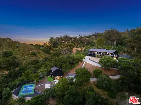 3140 Coldwater Cyn, Studio City, CA 91604