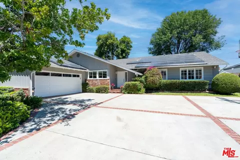18319 San Jose St, Los Angeles, CA 91326