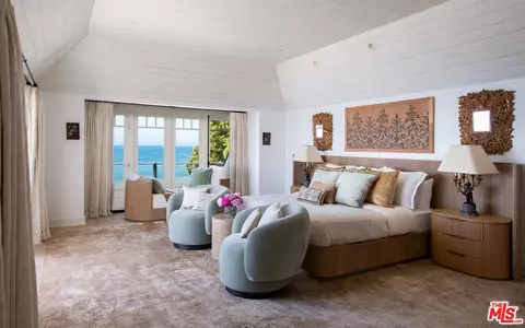 Bedroom - 1461 Edgecliff Ln, Montecito, CA 93108 photo 1 of 7