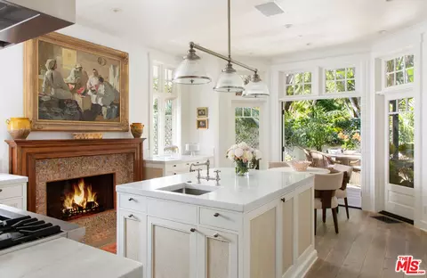 Kitchen - 1461 Edgecliff Ln, Montecito, CA 93108 photo 1 of 2