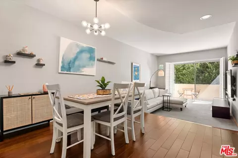 5350 Sepulveda Blvd #7, Sherman Oaks, CA 91411