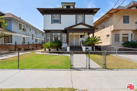 1030 W 20th St, Los Angeles, CA 90007