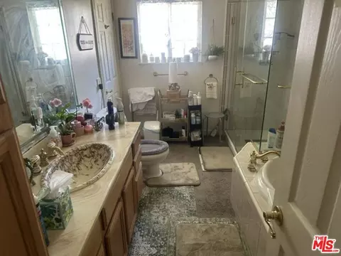 6733 Bernal St, Simi Valley, CA 93063 photo 8