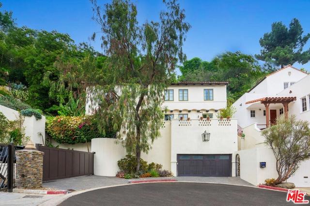 7939 Hillside Ave, Los Angeles, CA 90046
