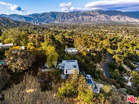 View/Area - 1290 Rancheros Rd, Pasadena, CA 91103 photo 1 of 3