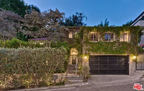 3300 N Knoll Dr, Los Angeles, CA 90068