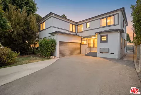 1937 17th St, Santa Monica, CA 90404