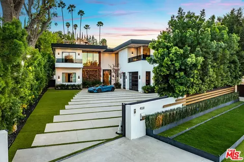 Exterior - 4530 Libbit Ave, Encino, CA 91436 photo 13 of 14