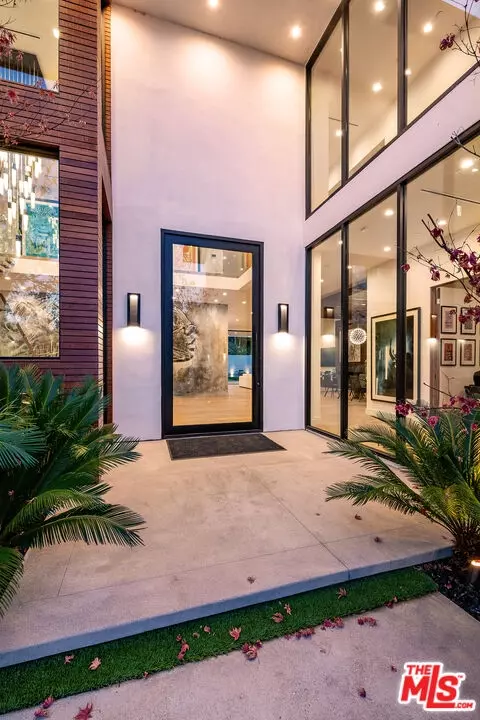 Other - 4530 Libbit Ave, Encino, CA 91436 photo 1 of 20
