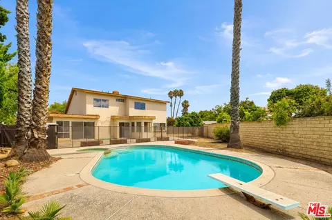 Exterior - 3316 Loreta Ct, Camarillo, CA 93010 photo 3 of 7