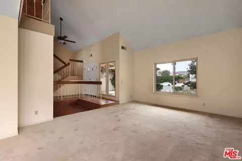 Living - 3316 Loreta Ct, Camarillo, CA 93010 photo 3 of 7