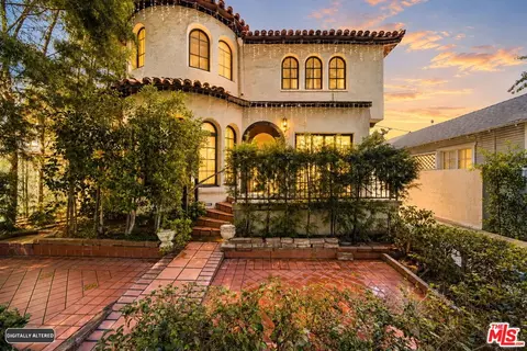 9051 Dicks St, West Hollywood, CA 90069