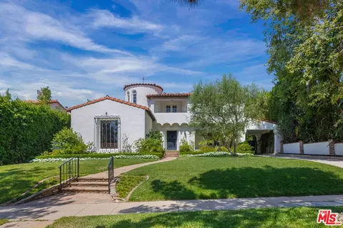 619 N Sierra Dr, Beverly Hills, CA 90210