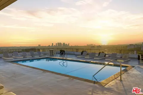 1100 Alta Loma Rd #602, West Hollywood, CA 90069