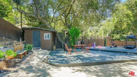 9790 Shadow Island Dr, Shadow Hills, CA 91040
