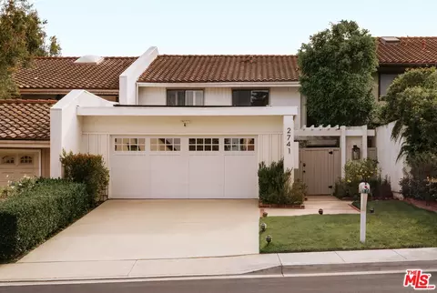 2741 Bottlebrush Dr, Los Angeles, CA 90077