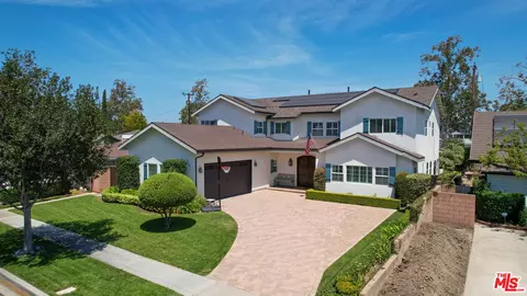 3251 Quail Run Rd, Los Alamitos, CA 90720