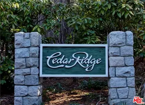 246 Cedar Ridge Dr, Lake Arrowhead, CA 92352