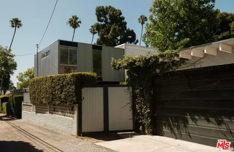 12217 Dorothy St, Los Angeles, CA 90049