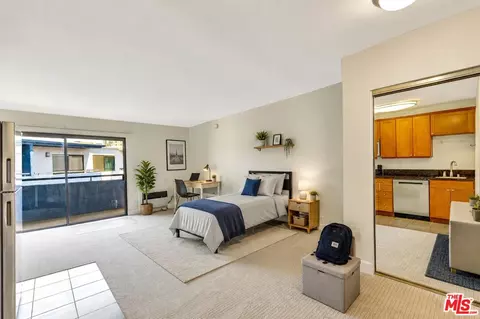 10982 Roebling Ave #522, Los Angeles, CA 90024