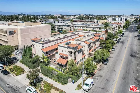 456 Shatto Pl #18, Los Angeles, CA 90020