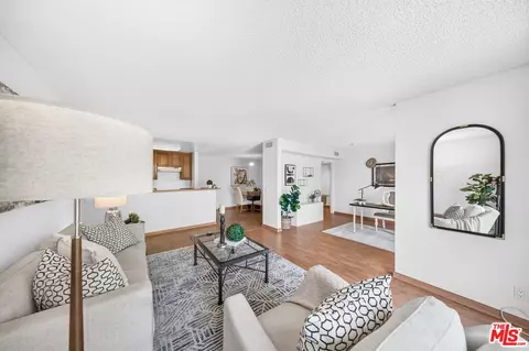 4040 Via Marisol #117, Los Angeles, CA 90042