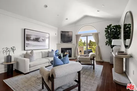 1409 Armacost Ave #PH2, Los Angeles, CA 90025
