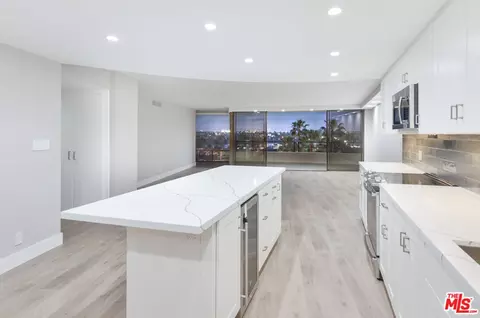 4265 Marina City Dr #415, Marina Del Rey, CA 90292
